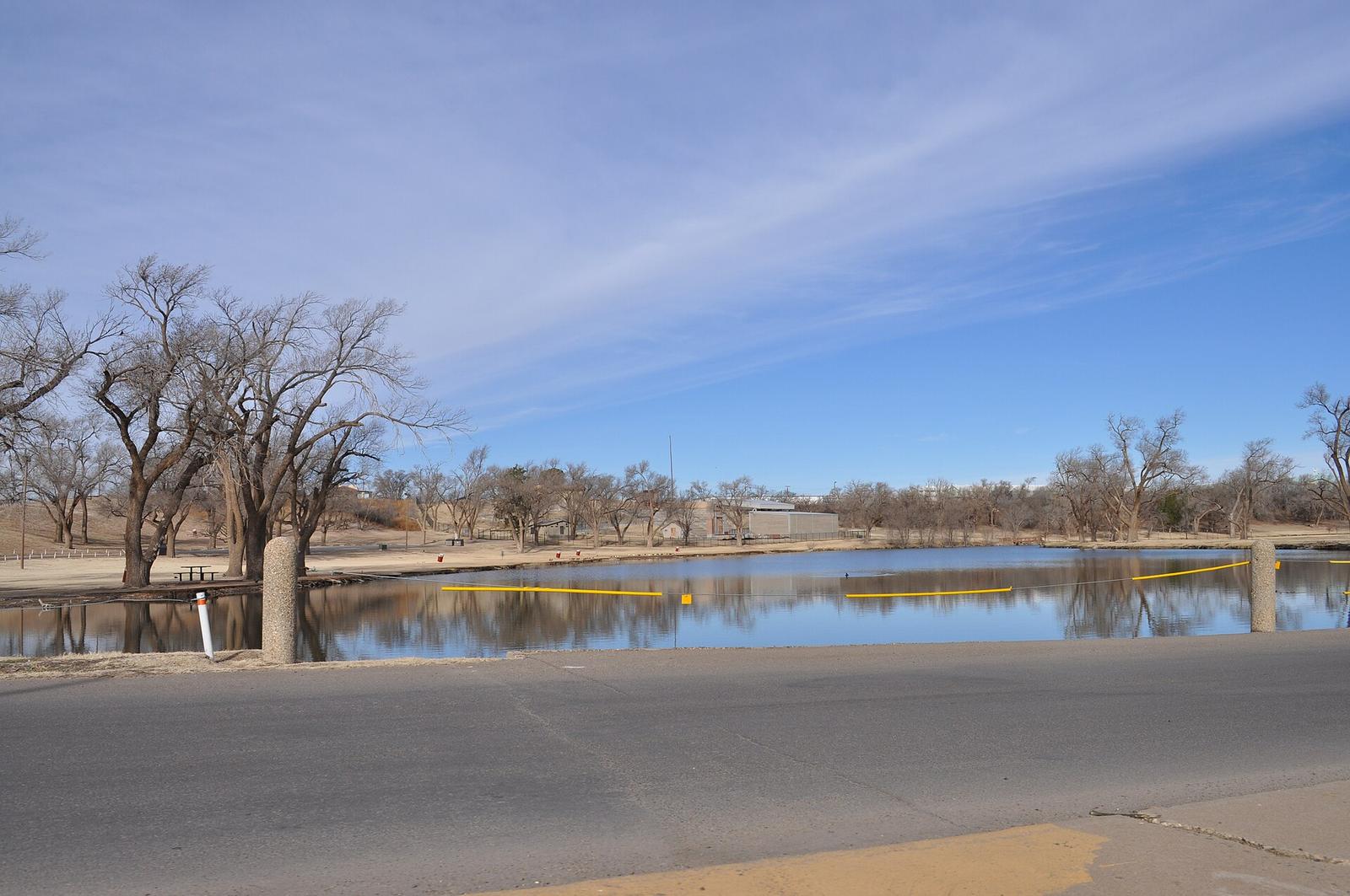 Lubbock Residents Head to Local Parks for Sunrise Meditation and Yoga